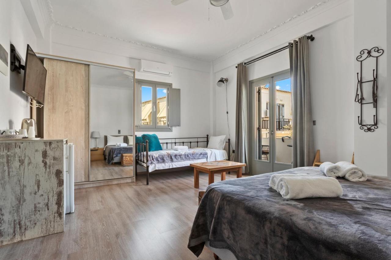 Condillia Central Apartment Spetses Town Exterior photo